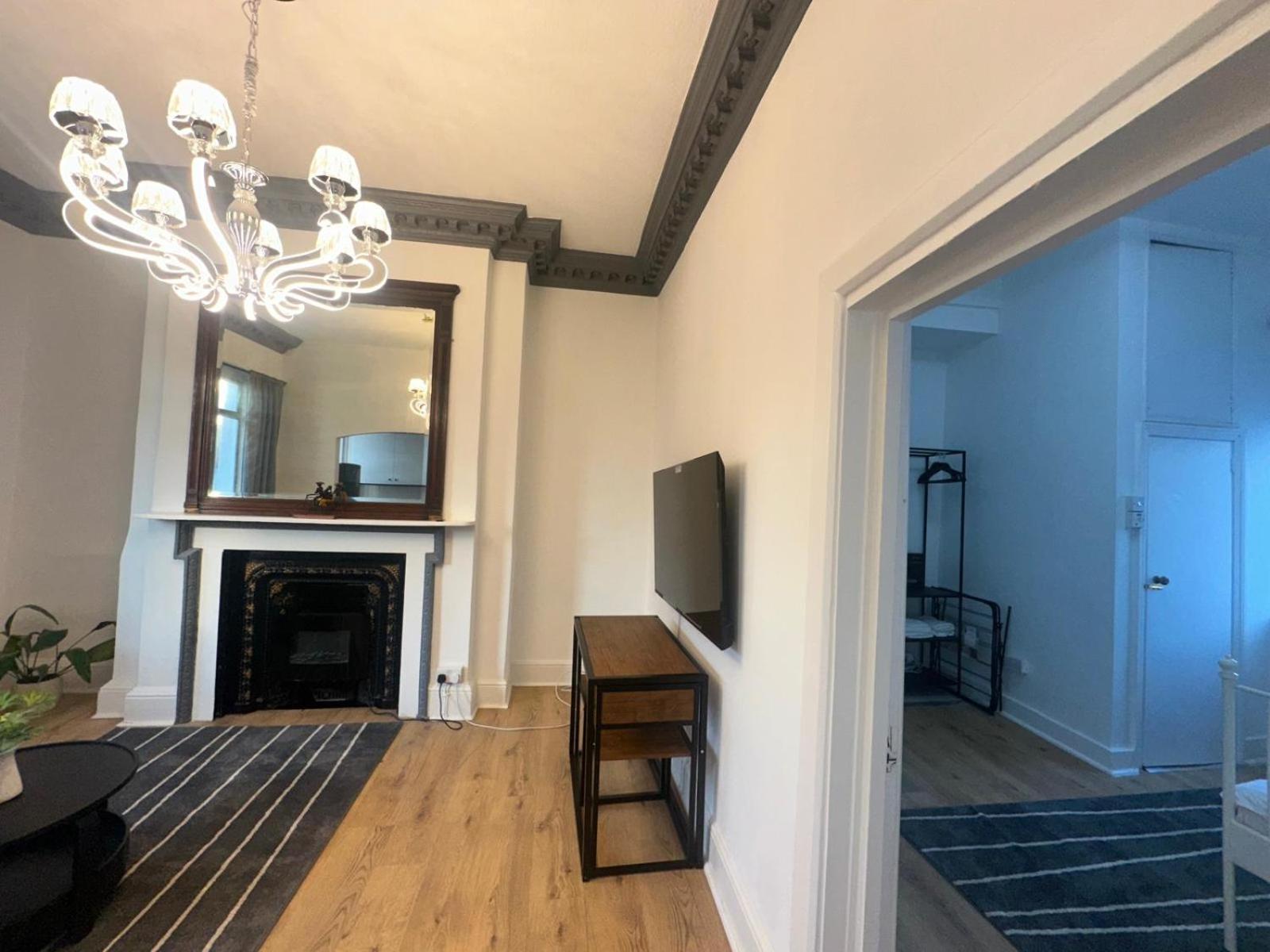 First Floor One Bed Apartment In Central West 런던 외부 사진