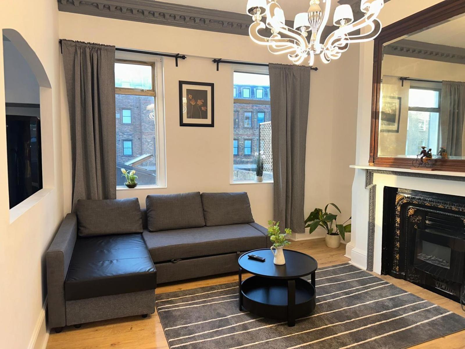 First Floor One Bed Apartment In Central West 런던 외부 사진